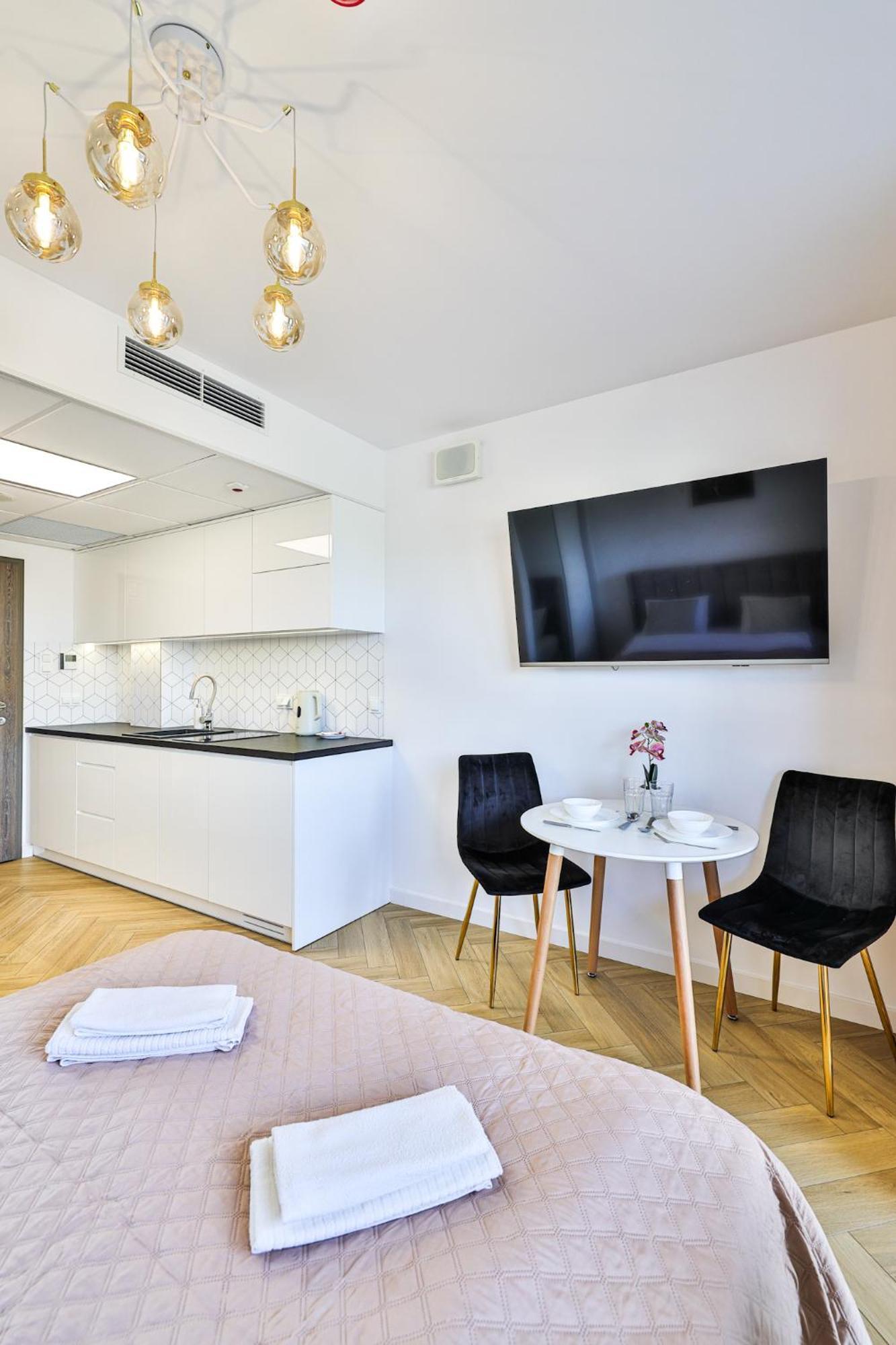 Pileckiego 59 Free Parking By Perfect Apart Warszawa Zewnętrze zdjęcie